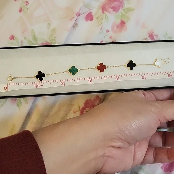 Chic Clover Charm Bracelet in Gold and Multi-Color - Picture 13 of 15